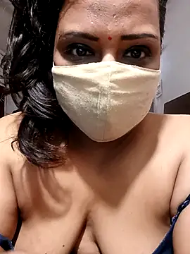 Snapshot of Love_Jenny chatting on 02/04/26, 05:24 Love Jenny online show from 02/04/26, 05:24