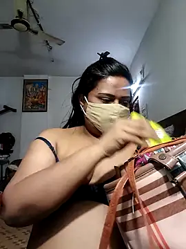 Snapshot of Love_Jenny chatting on 02/07/26, 07:12 Love Jenny online show from 02/07/26, 07:12