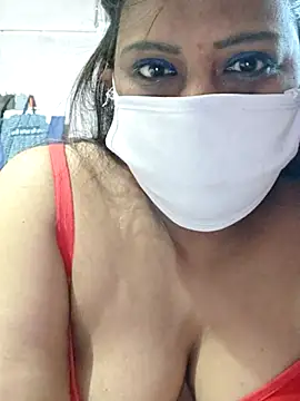 Snapshot of Love_Jenny chatting on 02/15/26, 12:36 Love Jenny online show from 02/15/26, 12:36