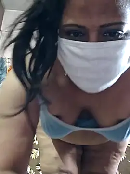 Snapshot of Love_Jenny chatting on 03/31/26, 10:15 Love Jenny online show from 03/31/26, 10:15