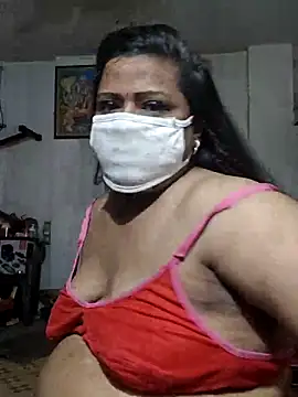 Snapshot of Love_Jenny chatting on 05/10/26, 04:39 Love Jenny online show from 05/10/26, 04:39