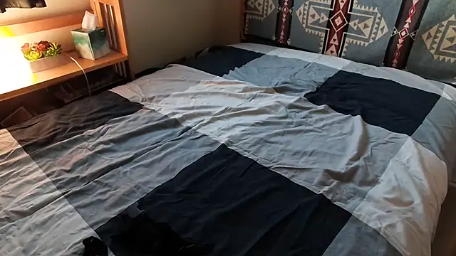 Snapshot of Imbound4u chatting on 03/04/26, 01:11 Imbound4u online show from 03/04/26, 01:11