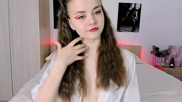 evelinal ove online show from 03/09/25, 05:11