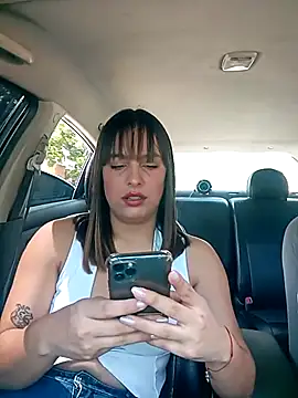 Brisy28 online show from 11/13/25, 04:17