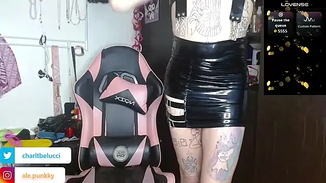 charlotbelucci  online show from 02/12/26, 11:33