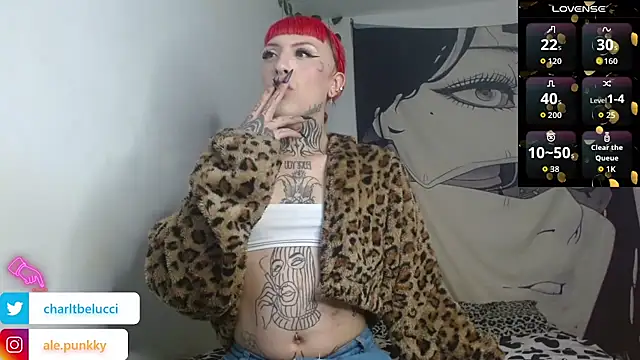charlotbelucci  online show from 05/28/26, 08:17