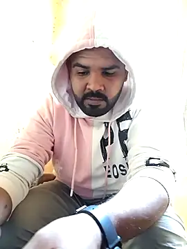 Snapshot of ListedLoin chatting on 01/25/25, 06:45 ListedLoin online show from 01/25/25, 06:45