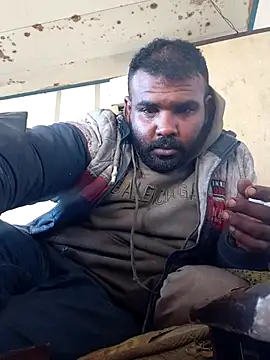 ListedLoin online show from 02/05/26, 07:46