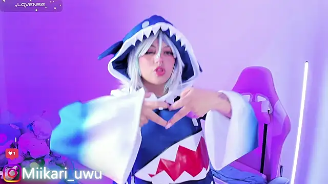 Ahri Elderwood online show from 12/23/25, 05:05