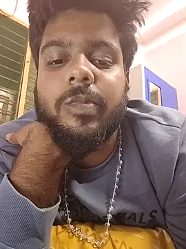 Snapshot of Manboobs178 chatting on 03/11/25, 02:40 Manboobs178 online show from 03/11/25, 02:40