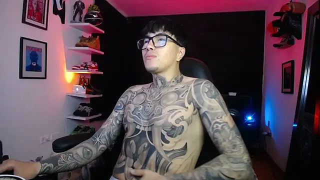 jung dragon online show from 11/06/25, 12:39