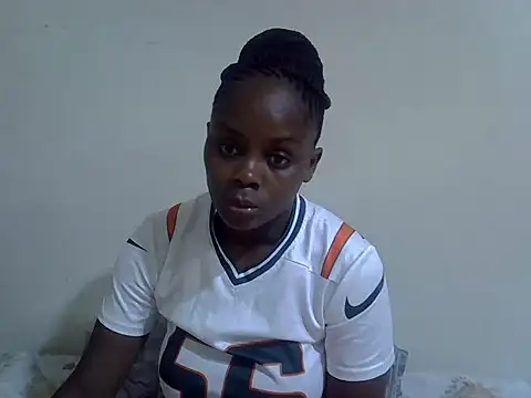 HOT-JAZMINE online show from 04/06/26, 09:16