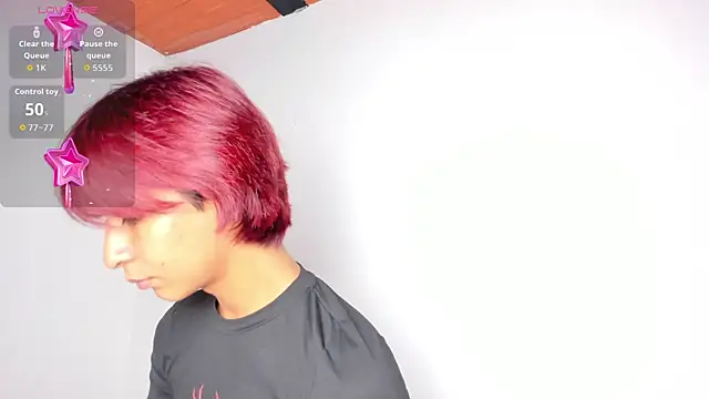 ariel villa online show from 11/04/25, 03:33