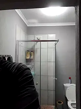 Snapshot of Zemox420 chatting on 03/05/25, 03:07 Zemox420 online show from 03/05/25, 03:07