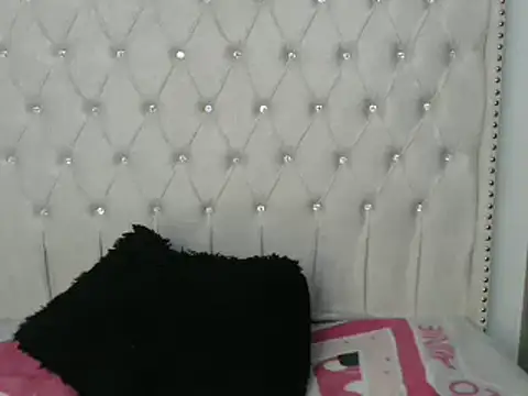 Abril Squirt online show from 03/22/25, 08:08