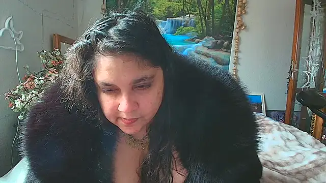 Snapshot of MelanieFawker chatting on 03/05/25, 06:01 MelanieFawker online show from 03/05/25, 06:01