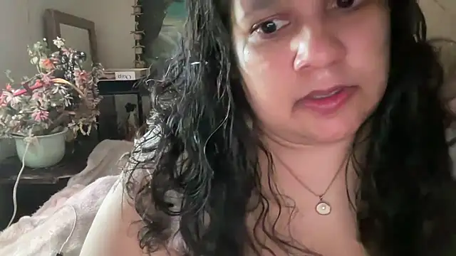 Snapshot of MelanieFawker chatting on 10/12/25, 06:51 MelanieFawker online show from 10/12/25, 06:51