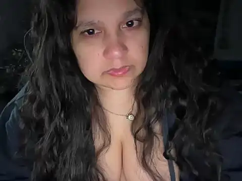 MelanieFawker online show from 11/18/25, 02:21