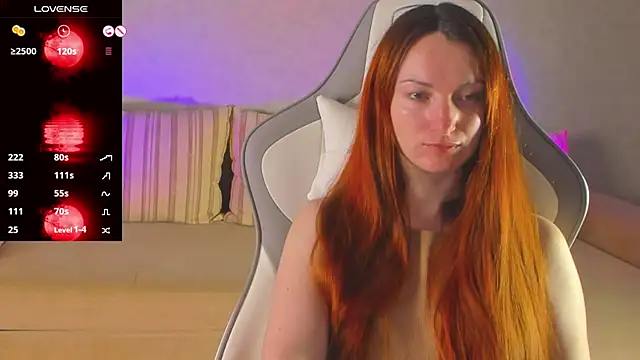 Snapshot of FlamyGold chatting on 07/25/26, 12:42 FlamyGold online show from 07/25/26, 12:42