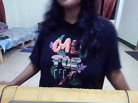 JustinaIra online show from 10/02/25, 06:15
