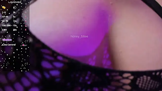 Victoria-ross online show from 02/23/26, 09:45