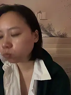 Eliza-E online show from 02/05/26, 12:48