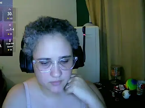 Snapshot of lolalicious_758 chatting on 09/14/25, 11:48 lolalicious 758 online show from 09/14/25, 11:48