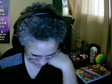 Snapshot of lolalicious_758 chatting on 09/20/25, 04:08 lolalicious 758 online show from 09/20/25, 04:08