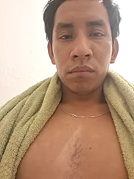 Snapshot of aych chatting on 03/04/26, 05:46 aych online show from 03/04/26, 05:46