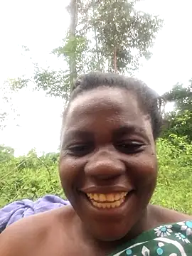 Snapshot of missarpie chatting on 06/13/26, 01:53 missarpie online show from 06/13/26, 01:53