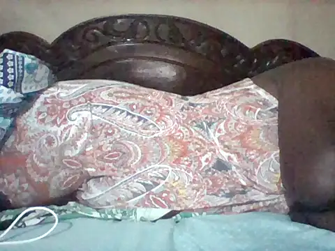 Snapshot of missarpie chatting on 07/14/26, 03:22 missarpie online show from 07/14/26, 03:22