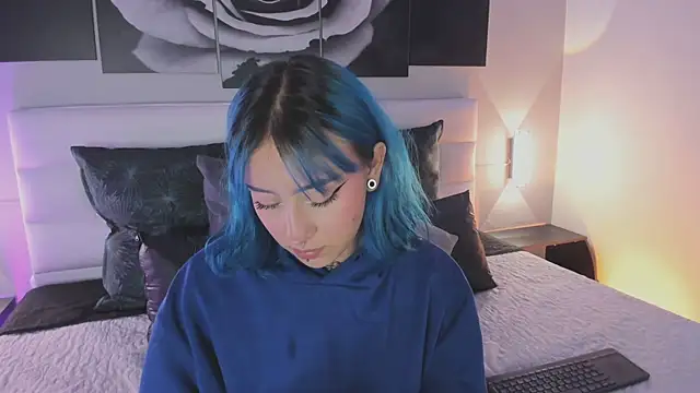 sofi bakerr online show from 12/20/25, 11:39