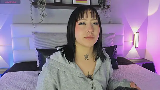 sofi bakerr online show from 02/07/26, 11:47