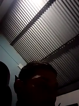 Snapshot of 7ShaunkHend_ chatting on 10/04/25, 06:00 7ShaunkHend online show from 10/04/25, 06:00