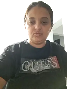 sarahhh1987 online show from 11/08/25, 06:35