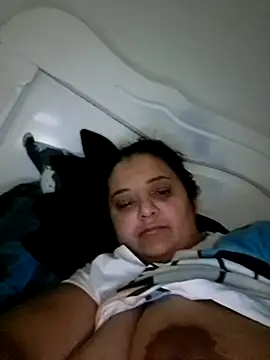 sarahhh1987 online show from 11/16/25, 03:56