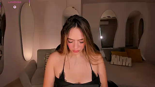 BellaRose X online show from 02/15/26, 07:51