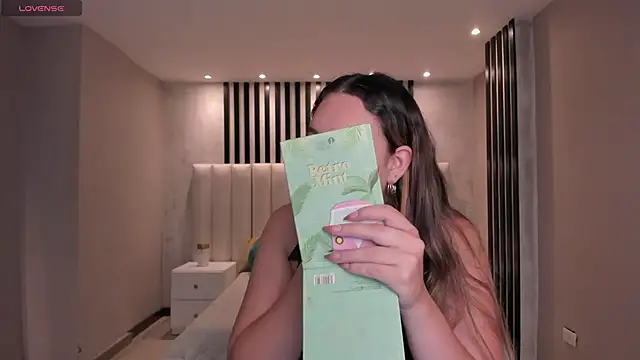 BellaRose X online show from 03/29/26, 04:34