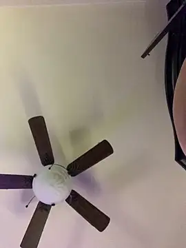 holyeroticss online show from 12/21/25, 01:57