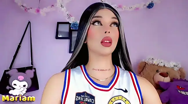 Snapshot of Marian_LV chatting on 12/03/24, 06:59 Marian LV online show from 12/03/24, 06:59