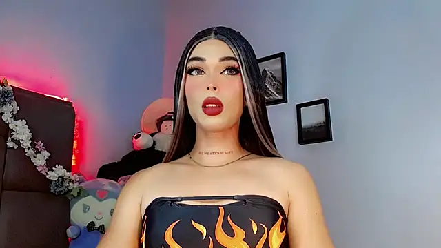 Snapshot of Marian_LV chatting on 09/18/25, 08:38 Marian LV online show from 09/18/25, 08:38