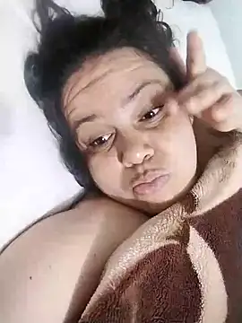 lunanataly online show from 11/25/25, 01:16