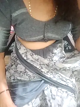 Snapshot of sexyrapa chatting on 10/24/25, 02:30 sexyrapa online show from 10/24/25, 02:30