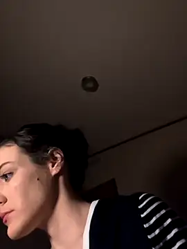 rileyyb  online show from 02/13/26, 05:47