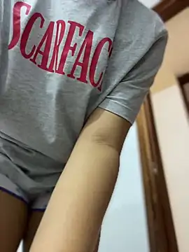 Salome golvert online show from 12/31/24, 04:14