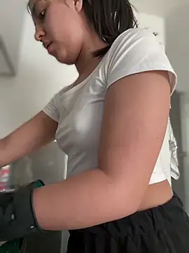 Salome golvert online show from 04/21/26, 08:01