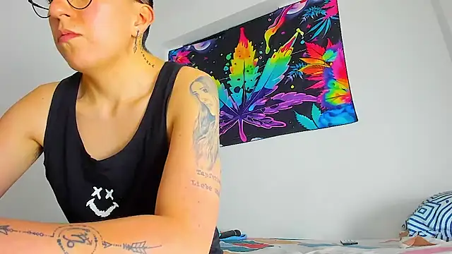 Snapshot of Sexyboy_666 chatting on 02/10/26, 10:52 Sexyboy 666 online show from 02/10/26, 10:52