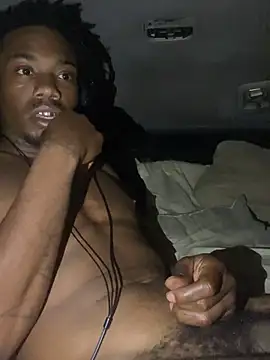 SlimeCrownzOut5 online show from 12/22/24, 02:17