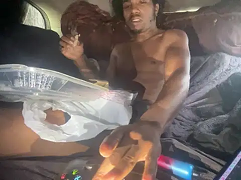 SlimeCrownzOut5 online show from 04/05/26, 07:22