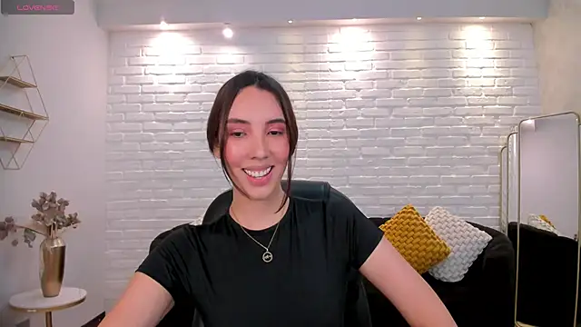 AnaisNin online show from 09/13/25, 03:06